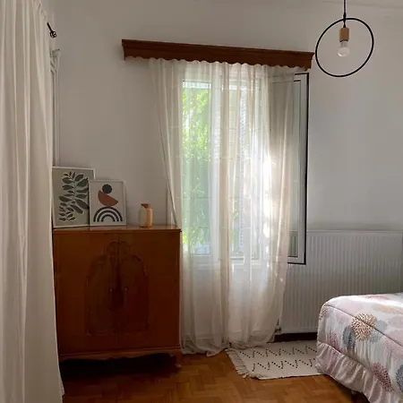 Η Ελπίδα Και Η Γιάννα Ξεκίνησαν Ένα Χώρο Cute Apartment Volos Exterior photo